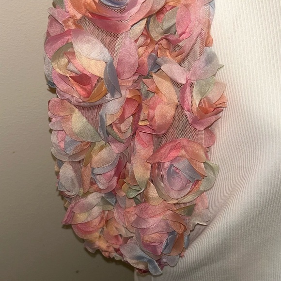 BiBi White and Pink Puff Sleeve Ruffled T-Shirt - Picture 2 of 4